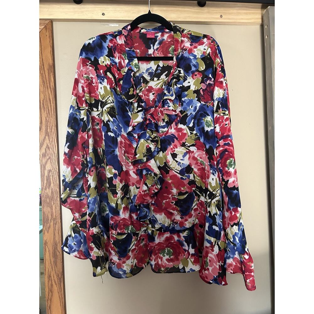 Sunny Leigh Women’s Top SZ 3X Red Blue White Green Floral Ruffle Front Tunic